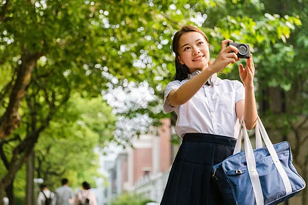 一个好妈妈的D3申字电影